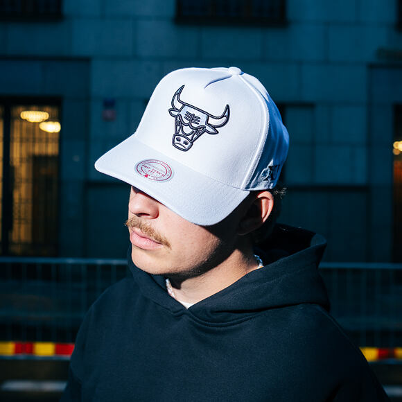 Kappe Mitchell & Ness - NBA Core Xi Pro  Bulls - Chicago Bulls - White-Blue