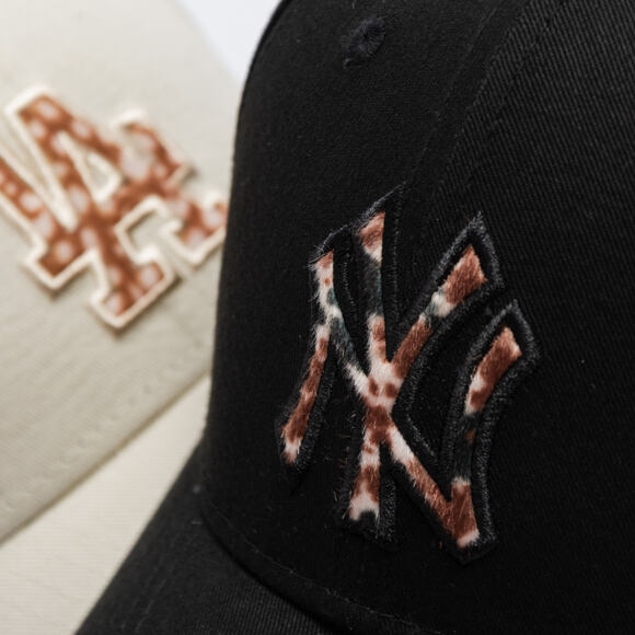 Kappe New Era - Animal Pack 9FORTY MLB Faux Pony Cow Print Infill - NY Yankees