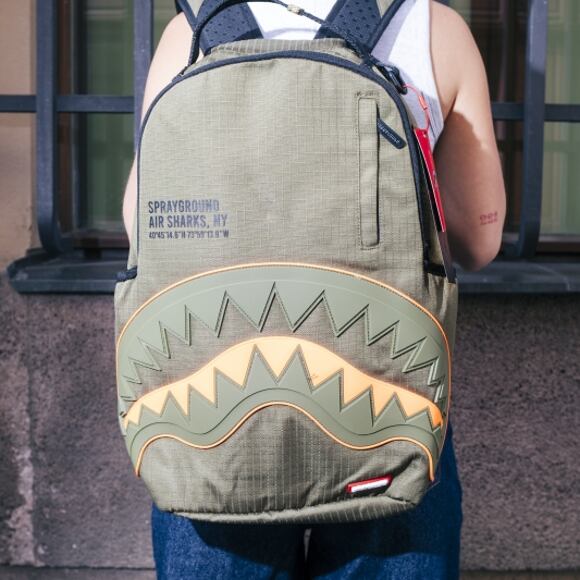 Rucksack Sprayground - Nylon Shark Central Army Dlx-Ripstop Backpack