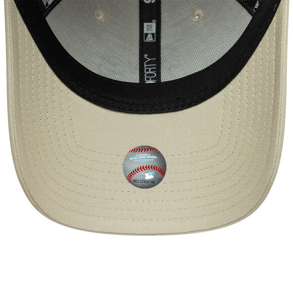 Kappe New Era - MLB Team Outline 9FORTY - Oakland Athletics - Stone / Cilantro Green
