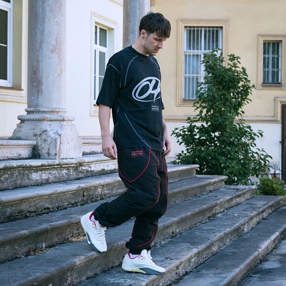 T-Shirt New Era - F1 Drop Shoulder Tee - RED BULL F1 - Black
