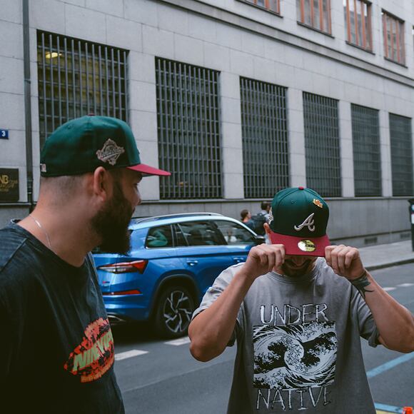 Kappe New Era 59FIFTY MLB "Leaf Drop" WS Patch Atlanta Braves Green / White