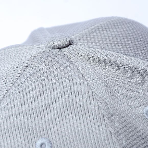 Kappe New Era - 9FORTY Pivot Knit - Oakland Athletics - Graphite