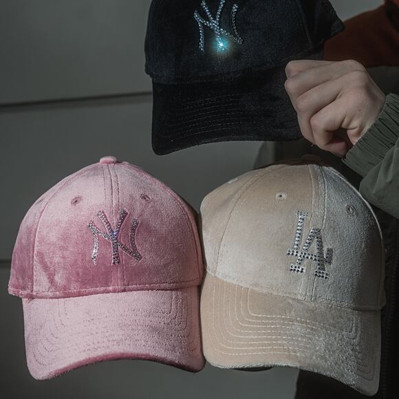 Damen Kappe New Era - 9FORTY Womens MLB Velour Diamante - LA Dodgers - Stone