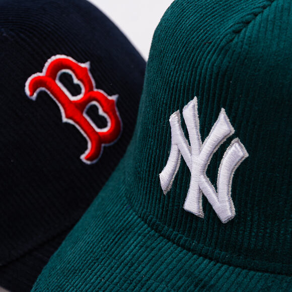 Kappe New Era - MLB Seasonal Cord 9FORTY Trucker - NY Yankees - Dark Green