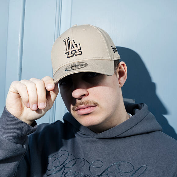 Kappe New Era - MLB Team Outline 9FORTY - LA Dodgers - Camel