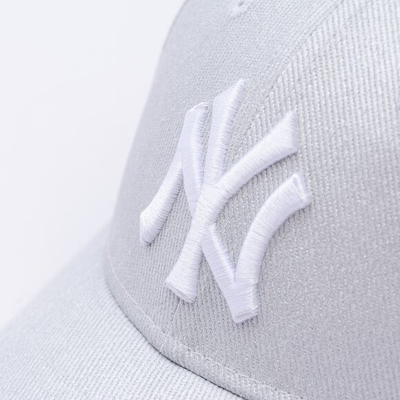 Damen Kappe New Era - MLB Metallic Denim 9FORTY - NY Yankees - Silver / White