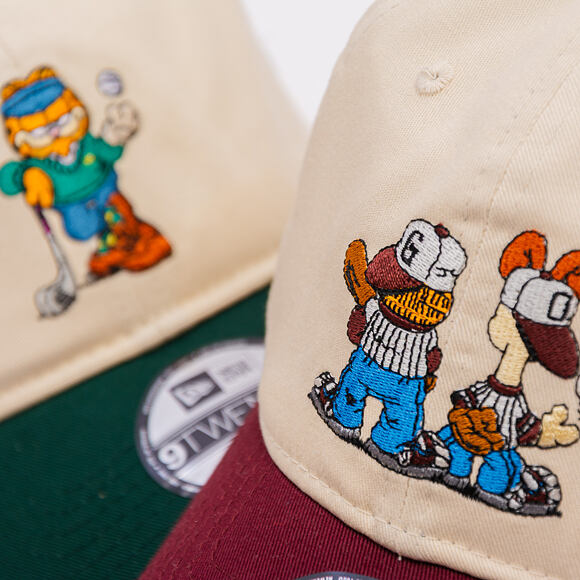 Kappe New Era - Garfield & Odie 9TWENTY - Cream / Burgundy