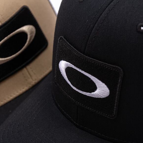 Kappe Oakley - O Original Patch Trucker - Black/Forged Iron