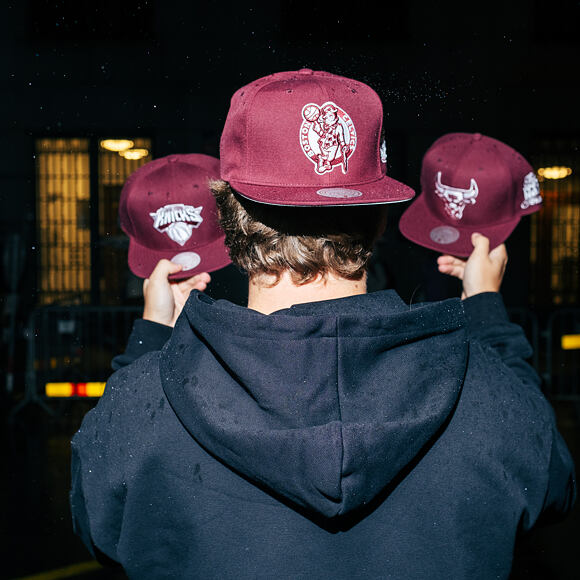 Kappe Mitchell & Ness - NBA Fashion Basic Snapback - Boston Celtics - Dark Purple