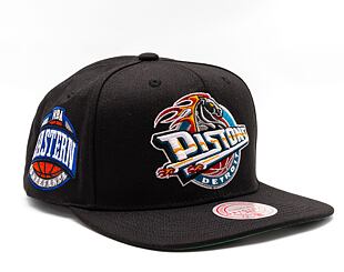 Kappe Mitchell & Ness NBA Conference Patch Snapback Hwc Detroit Pistons Schwarz