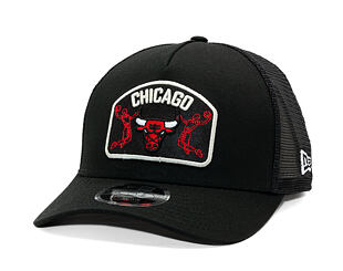 Kappe New Era - NBA Felt Patch 9FORTY M-CROWN A-Frame Trucker - Chicago Bulls - Black