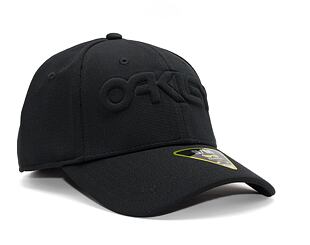 Kappe Oakley - 6 Panel Stretch Hat Embossed - Blackout