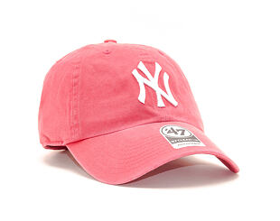 Kappe 47 Brand New York Yankees Clean Up Berry Strapback