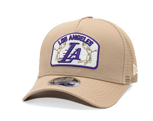 Kappe New Era - NBA Felt Patch 9FORTY M-CROWN A-Frame Trucker - LA Lakers - Camel