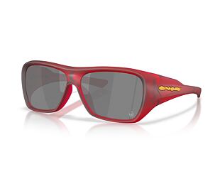 Sonnenbrille Oakley - Chaminade - Prizm Black / Matte Trans Red