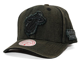 Kappe Mitchell & Ness - NBA Downtown Pro Snapback - Miami Heat - Red