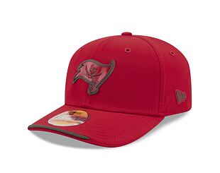 Kappe New Era - NFL 2026 Sideline 9SEVENTY Stretch-Snap - Tampa Bay Buccaneers - Team Color