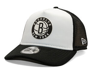Kappe NEW ERA 940 Af trucker NBA Team colour black BRONET