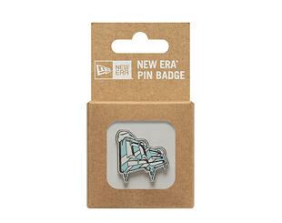 Brosche New Era - Branded Iced Flag - Silver