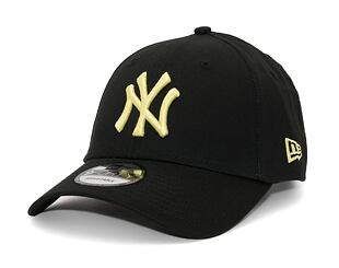 Kappe New Era 9FORTY MLB League Essential - NY Yankees - Black / Cyber Green