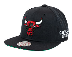 Kappe Mitchell & Ness - NBA April Showers Snapback - Chicago Bulls - Black