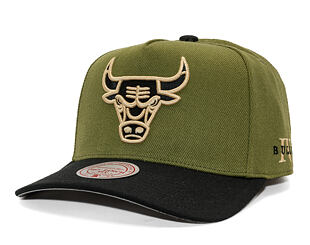 Kappe Mitchell & Ness - NBA Core Iv Pro  Bulls - Chicago Bulls - OLIVE-BLACK