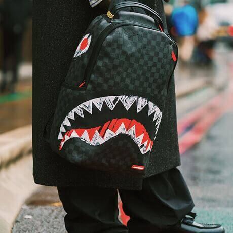 Zurück zur Schule mit dem Sprayground Rucksack!