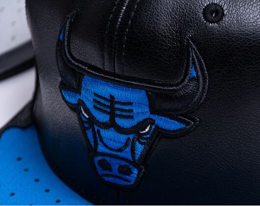 Kappe Mitchell & Ness - Day One Snapback - Chicago Bulls - Black-Royal