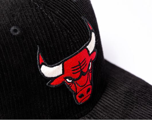 Kappe New Era 59FIFTY "NBA Letterman Pin" Chicago Bulls - Team Color