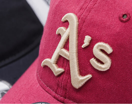 Kappe New Era - MLB Washed Mesh 9TWENTY - Oakland Athletics - Cherry / Stone