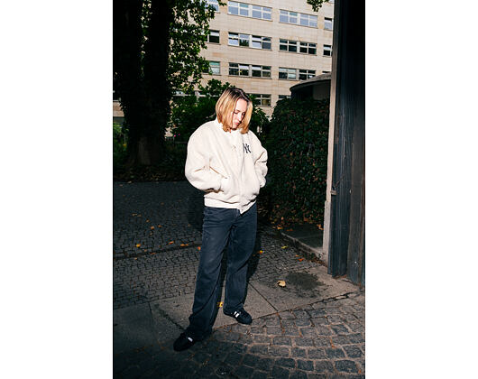 Damenjacke New Era - MLB Sherpa Bomber - NY Yankees - Cream