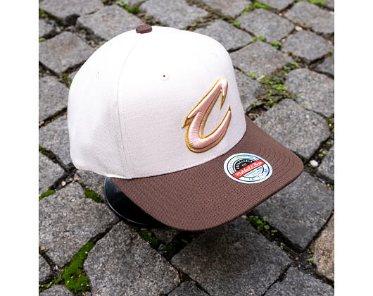Kappe Mitchell & Ness - Blush Sand Classic Red - Cleveland Cavaliers - Sand/Brown