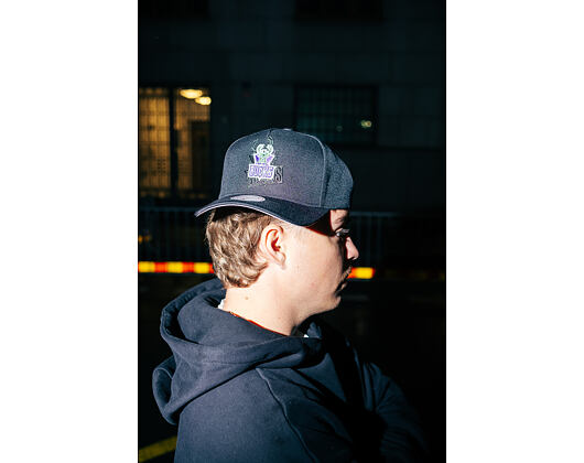 Kappe Mitchell & Ness - NBA Tilted Pro Snapback Hwc - Milwaukee Bucks - Black