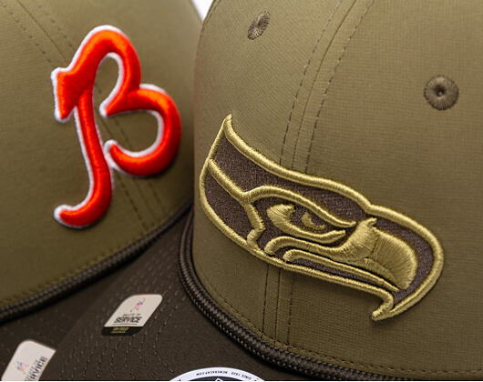 Kappe New Era - NFL25 "Salute to Service" - 9SEVENTY Stretch-Snap - Seattle Seahawks 