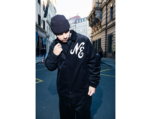 Jacke New Era - Branded Cord Coach Jacket - Black
