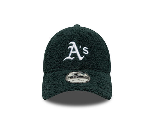 Kappe New Era - MLB Winter Borg Teddy Fleece 9FORTY - Oakland Athletics - Dark Green / White