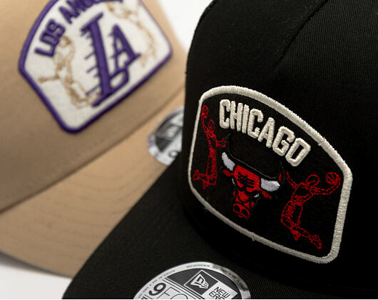 Kappe New Era - NBA Felt Patch 9FORTY M-CROWN A-Frame Trucker - Chicago Bulls - Black