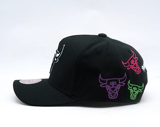 Kappe Mitchell & Ness - NBA 404 Club Neon Pro Snapback - Chicago Bulls - Black