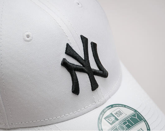Kappe New Era - MLB Essential 9FORTY - NY Yankees - White / Black