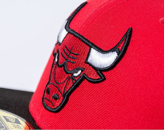 Kappe New Era 59FIFTY NBA Basic Chicago Bulls - Red / Black