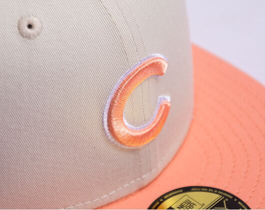 Kappe New Era 59FIFTY MLB White Crown Chicago Cubs Cooperstown Off White / Peach