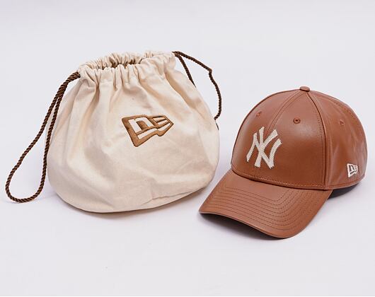 Kappe New Era - MLB Image Drop - Leather 9FORTY - NY Yankees - Brown / White