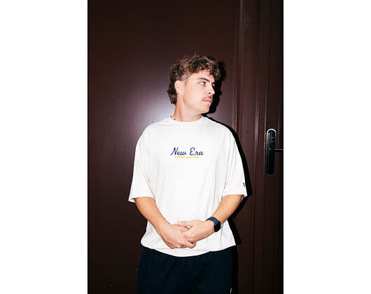 T-Shirt New Era - Wild Graphic Tee - Cream