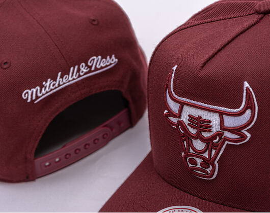 Kappe Mitchell & Ness - NBA Fashion Basic Pro - Chicago Bulls - Dark Purple