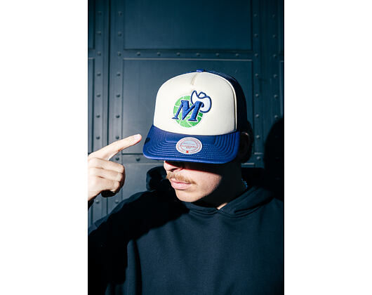 Kappe Mitchell & Ness - NBA Vintage Block Trucker HWC - Dallas Mavericks - Cream