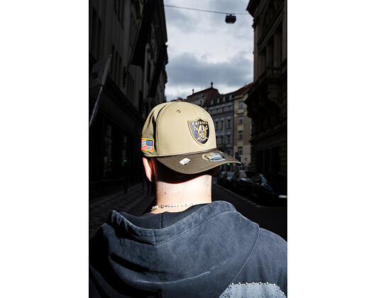 Kappe New Era - NFL25 "Salute to Service" - 9SEVENTY Stretch-Snap - Las Vegas Raiders 