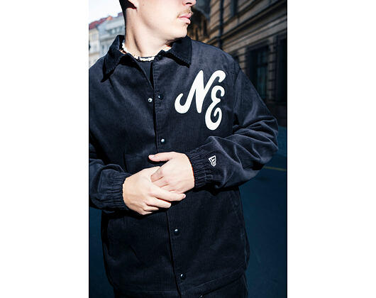 Jacke New Era - Branded Cord Coach Jacket - Black