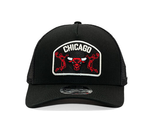 Kappe New Era - NBA Felt Patch 9FORTY M-CROWN A-Frame Trucker - Chicago Bulls - Black