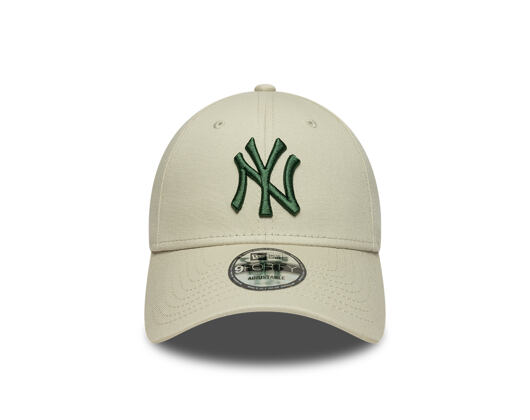Kappe New Era - MLB League Essential 9FORTY - NY Yankees - Stone / Cilantro Green